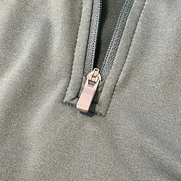Women’s Green Adidas Golf 1/4 Quarter Zip - Picture 11 of 12